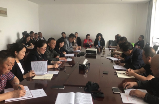 物產(chǎn)配送公司所屬黨支部召開(kāi)“不忘初心、牢記使命”主題教育專題研討會(huì)